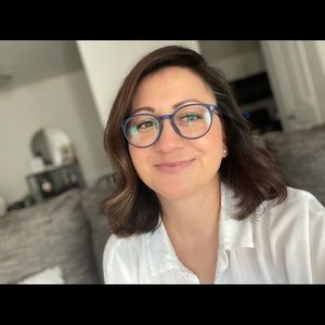 Meet your Posher, Miriam